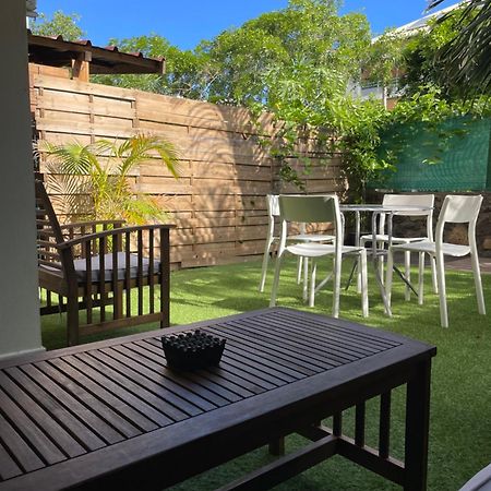 Prana Lodge Saint Gilles Les Bains 800 M De La Plage Bagian luar foto
