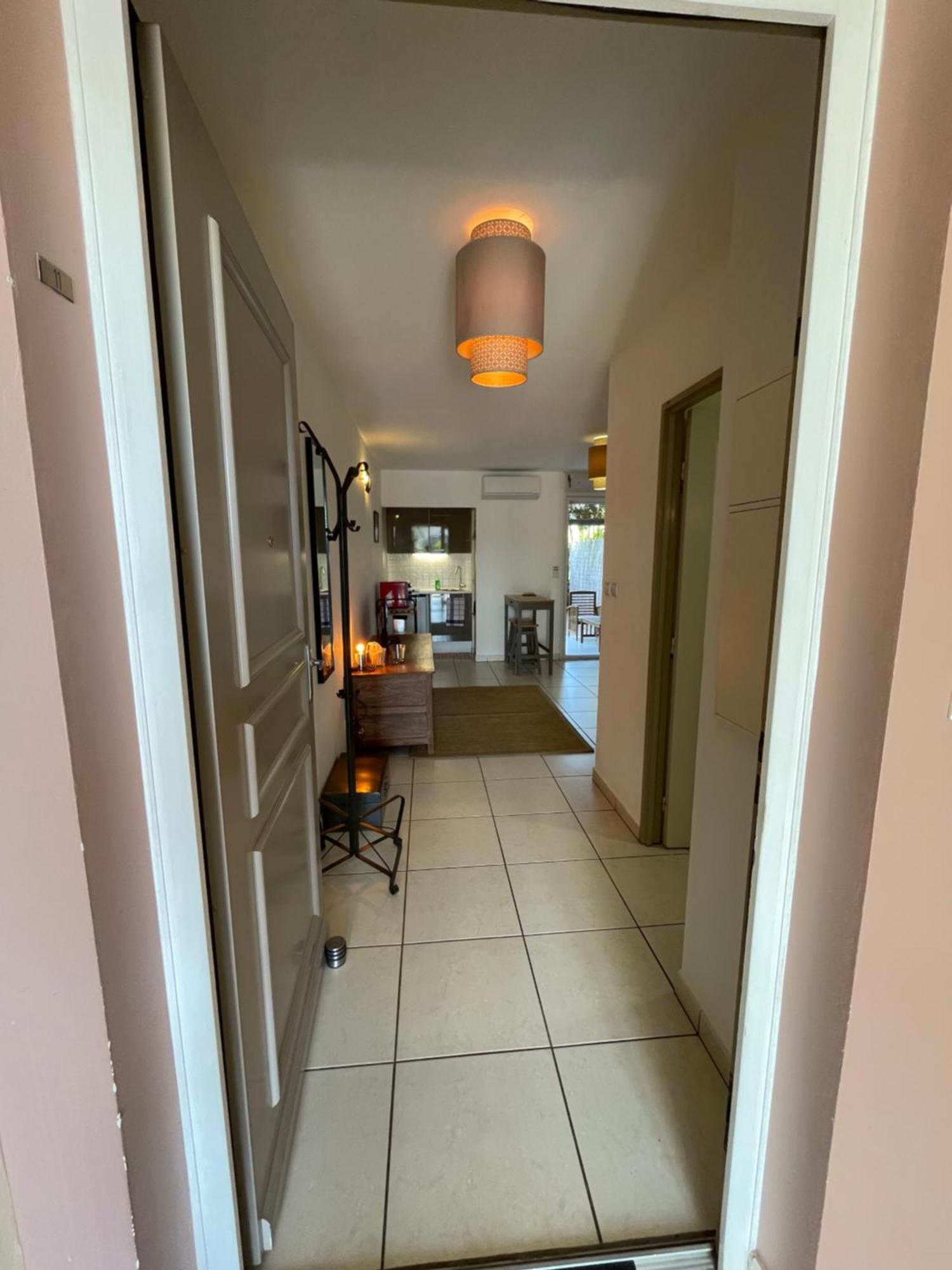 Prana Lodge Saint Gilles Les Bains 800 M De La Plage Bagian luar foto
